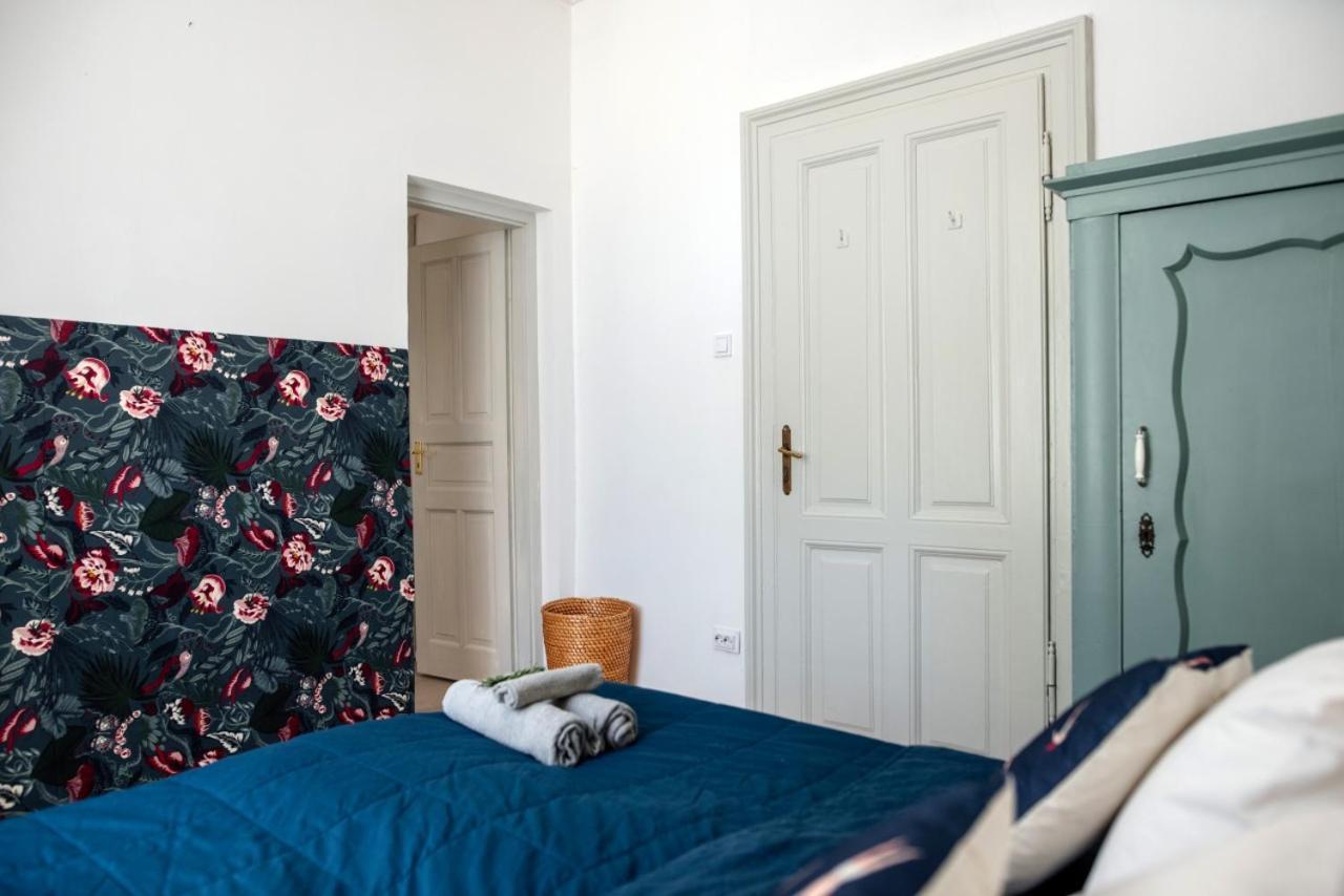 Hotel Kali44 Vendeghaz Révfülöp Zewnętrze zdjęcie